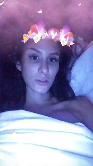 Lil boobage