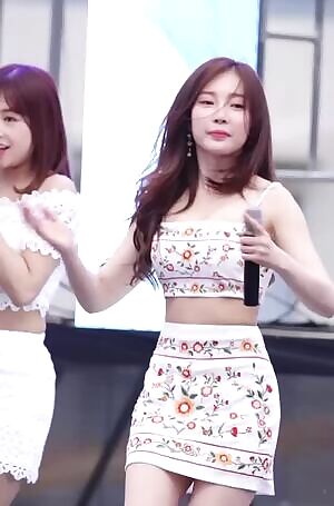 April - Bouncy Chaekyung