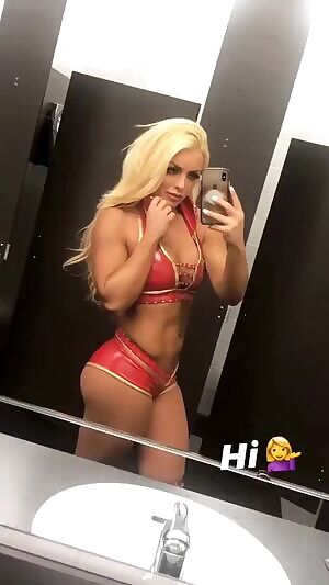 Mandy freaking Rose