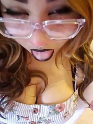 Experienced me and tease artist available all day for vanilla and fetish ! 10 minute heavy session only $30. Hear me moan, talk, and say your name! JOI, CEI, SPH, cuck, homewrecking, roleplaying and much more.