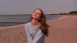 Michelle Trachtenberg in EuroTrip