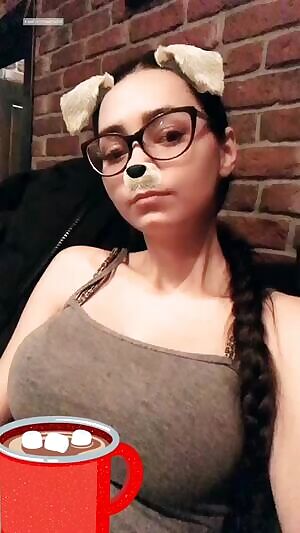 Ignore the dog filter for a sec. Focus on something else.