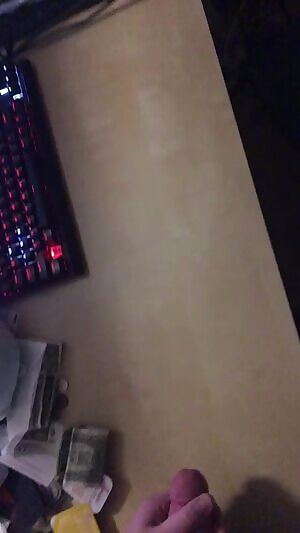 18M. i promised a vid of me cumming at 100 followers so here y’all go. lmk what you think