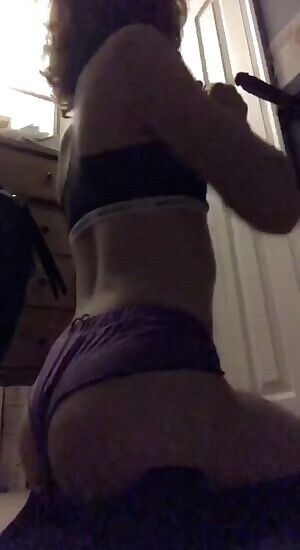 Using the quarantine to get some blowjob practice in. Hope you enjoy the view!