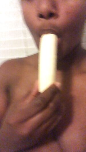 Bananas are my avorite late night snack