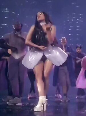 Leggy