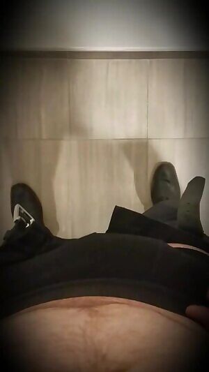 Meet me in the bathroom