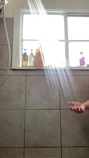 Getting ready for the day. Sup bros?
