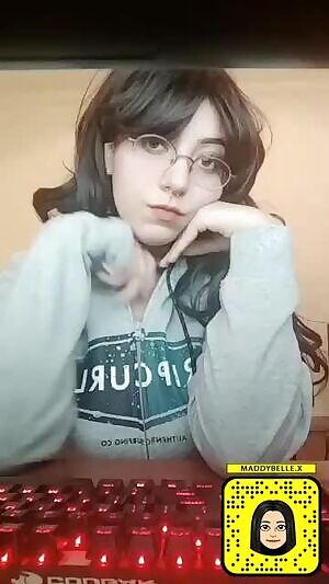 First time here, yay to exhibitionism