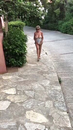 Lady Sonia on holiday