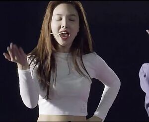 TWICE - Nayeon feat. Momo