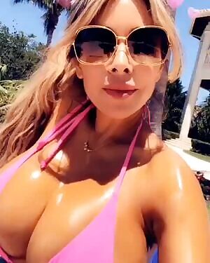 Busty in Pink