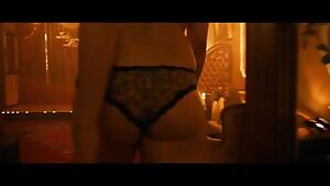 Busty movie scene: Leila Lowfire in The Key