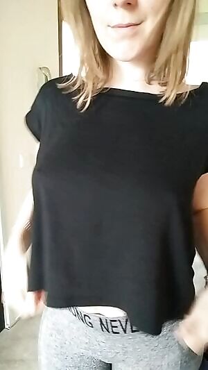 A good titty squeeze makes me a happy girl