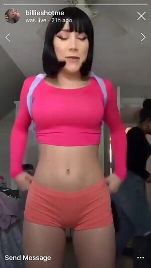 Dora dancing