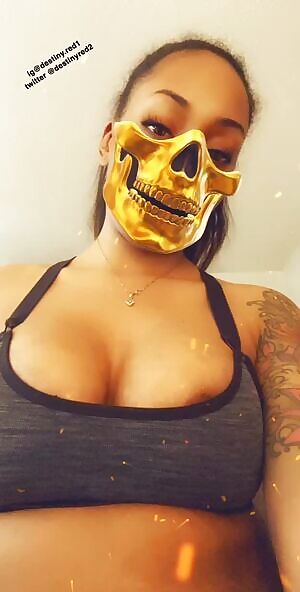 Who is winning the super bowl?