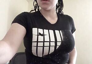 T-shirt drop