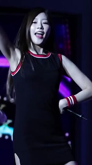 Minx - Yoohyeon