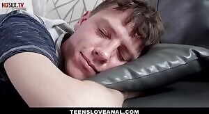 Latina in the bedroom kicked ass for deep anal sex