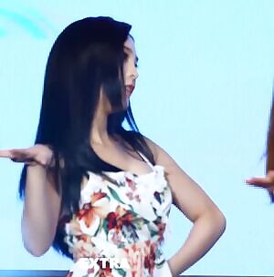 Sonamoo - Nahyun: Bouncy