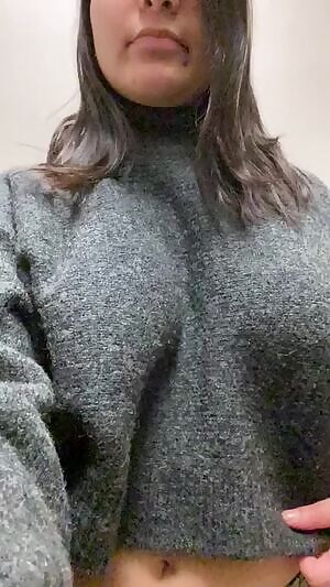 Do you like sweater weather season? Have a Happy Titty Tuesday! 😉