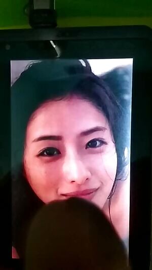 Cumming for japanese actress Satomi Ishihara