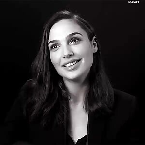 Gal Gadot is ready for her blowbang session