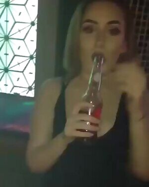 This chick knows what shes doing