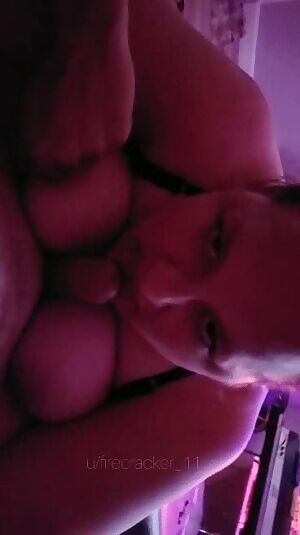 🧨 Imagine your cock, between my tits, while I'm on my knees, giving you a mind-blowing blow job..💥