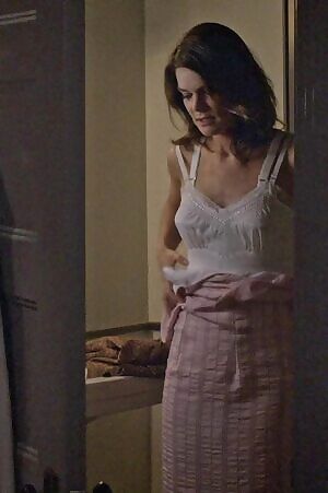 Betsy Brandt - Masters of Sex