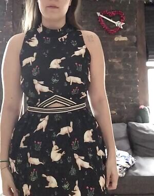 Easy access to my pussy, who wants it?