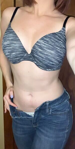 Happy Monday boys and girls 😘