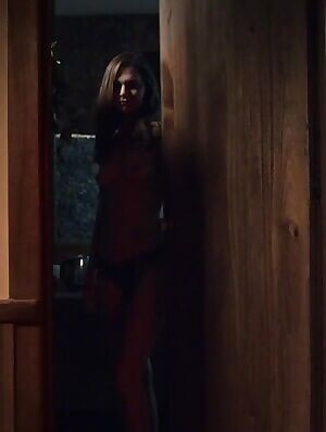 Jenny Boyd in Hex
