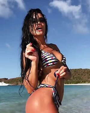 Zuleyka Rivera