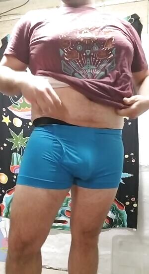 It's been days. I can't wait to cum! 🦄