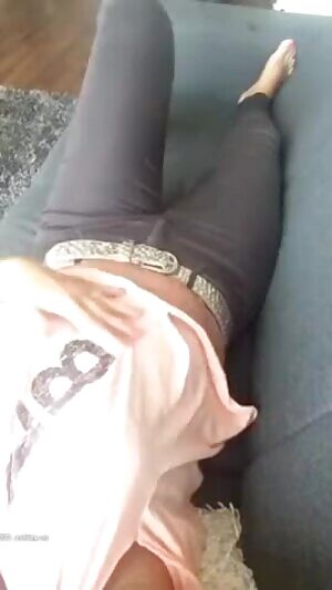 Come to my room and enjoy the show! add me snapchat: ashley-us