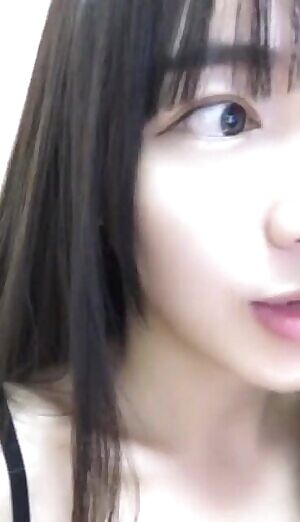 好棒女生在洗澡