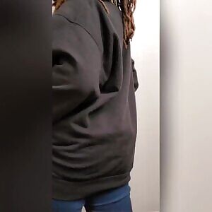 Big booty reveal! Tell me what you'd do to it? 😈💞