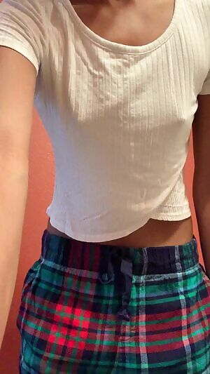 Good morning :) Hope you enjoy my 32A's with Hershey's kisses!