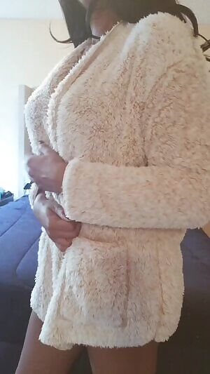 Feel How Fluffy This Is.