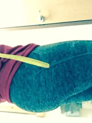 or everybody that liked my ass pic yesterday ♡ stoned off my fat jiggly ass ;)