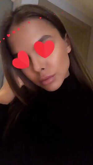 Heart eyes