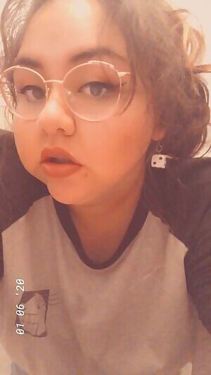 Let’s play daddy 🎲 it’s your turn to roll 💋🎲