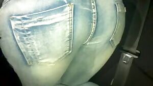 Hard amateur anal sex in car