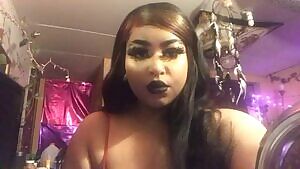 Titty reveal 😋💖