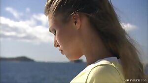 Olivia La Roche is Unreal Hotness 🔊