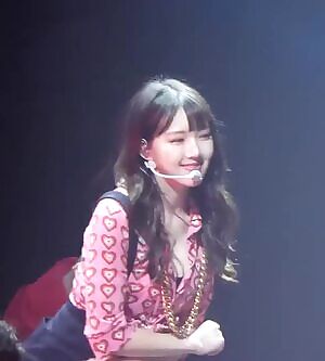 GFriend - Yerin's Big Bouncy Boobs @ 60fps