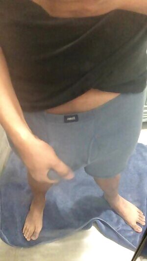 Needs cuddles in this chilly sunday