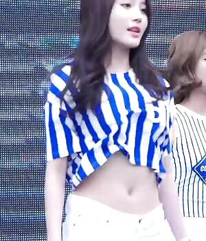 Girl's Day - Yura
