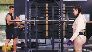 Mandy Muse – Girls Who Squat